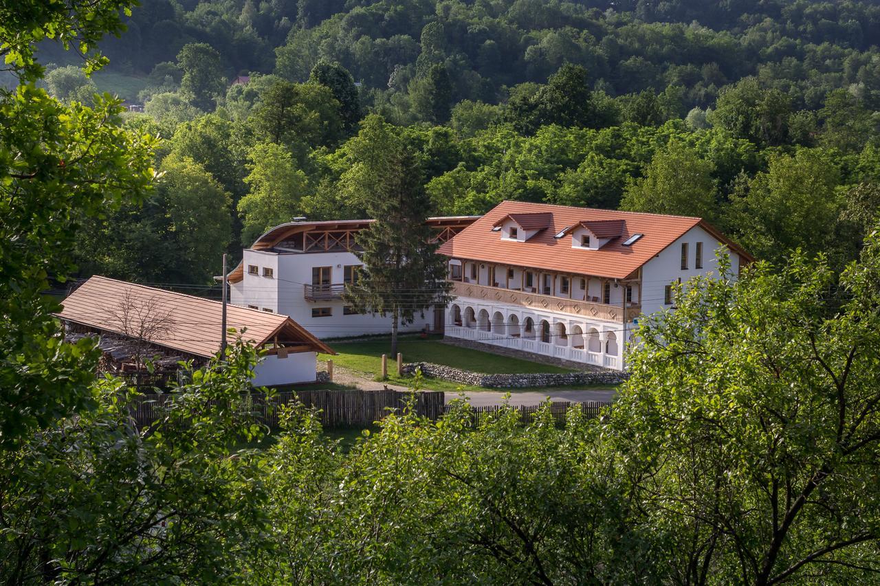 Hanul Vatra Horezu Extérieur photo